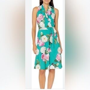 Adrianna Papell Nwt green rose floral dress.